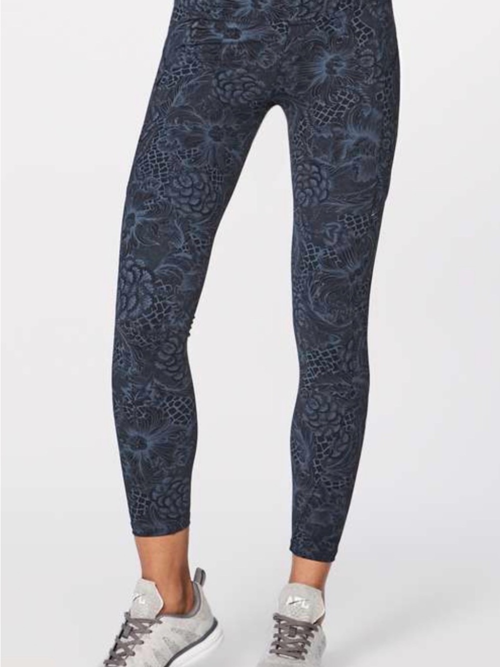 Lululemon Wunder Train HR
Tight 25" *Foil
